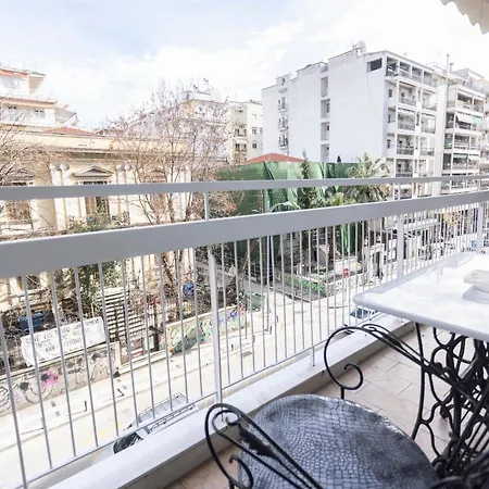 King George 32 Luxury Thessaloniki
