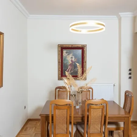 King George 32 Luxury * Thessaloniki