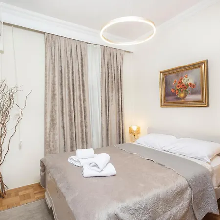 Apartment King George 32 Luxury *