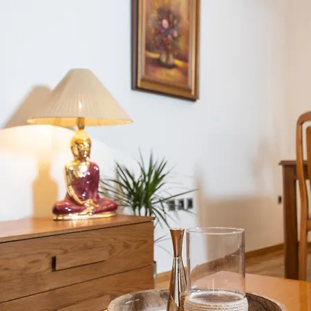 King George 32 Luxury Apartment Thessaloniki